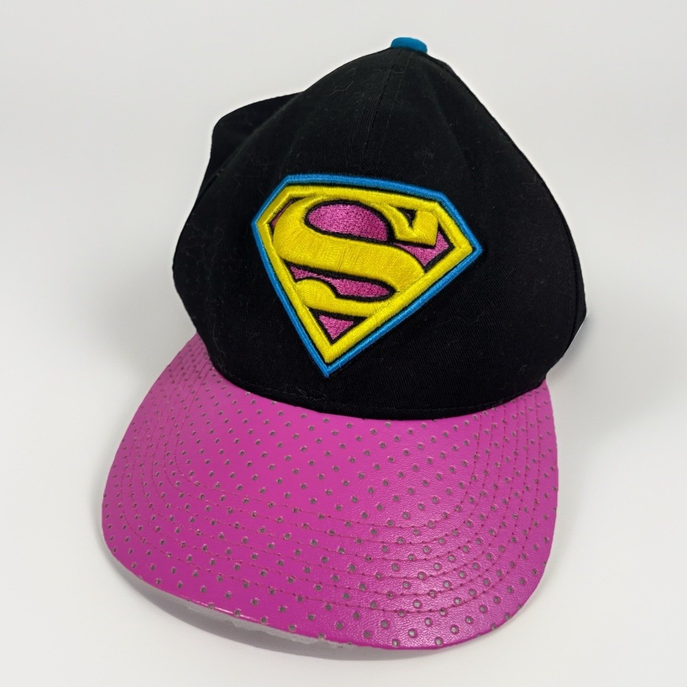 DC Comics Superman Snapback Hat Mens OSFM Black‎ Pink Blue Shield Logo 2017 Cap